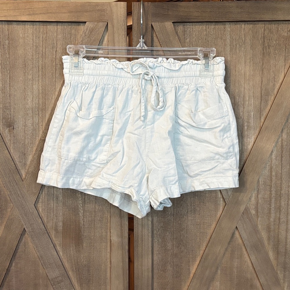 Princess Polly xx Women's White Shorts Linen Cotton Blend 4